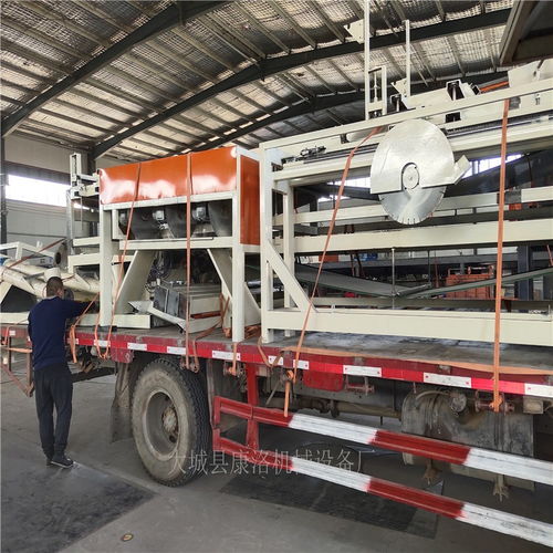 岩棉复合板设备与双麻面复合设备憎水性纸板复合生产线解析